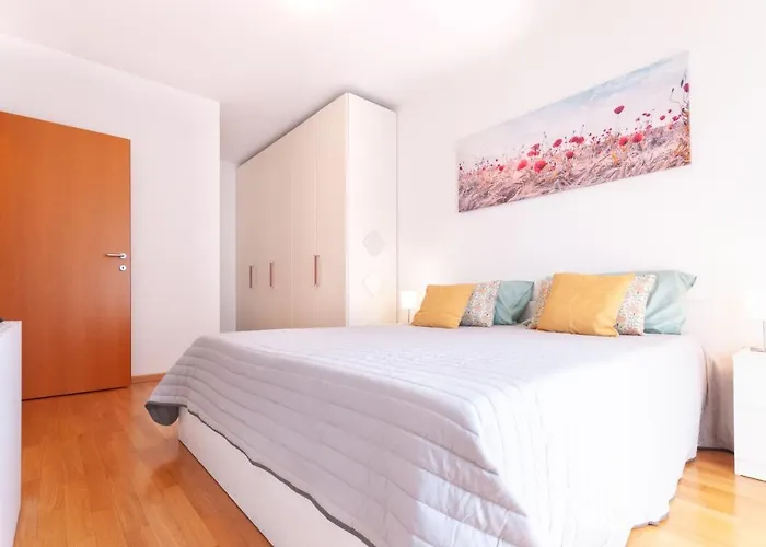 Dor'michi' דירה *